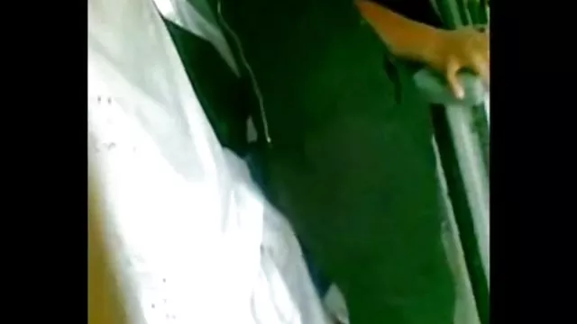 الاغ بزرگ الاغ بعد از رابطه جنسی در خانه با تقدیر آغشته شد